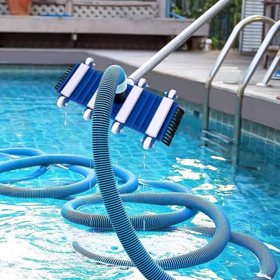 cách xử lý nước hồ bơi bị đục